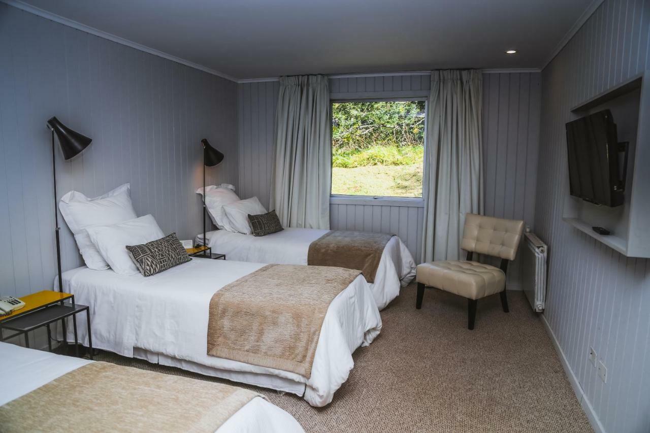 Hotel Lago Grey Torres del Paine National Park Exterior photo
