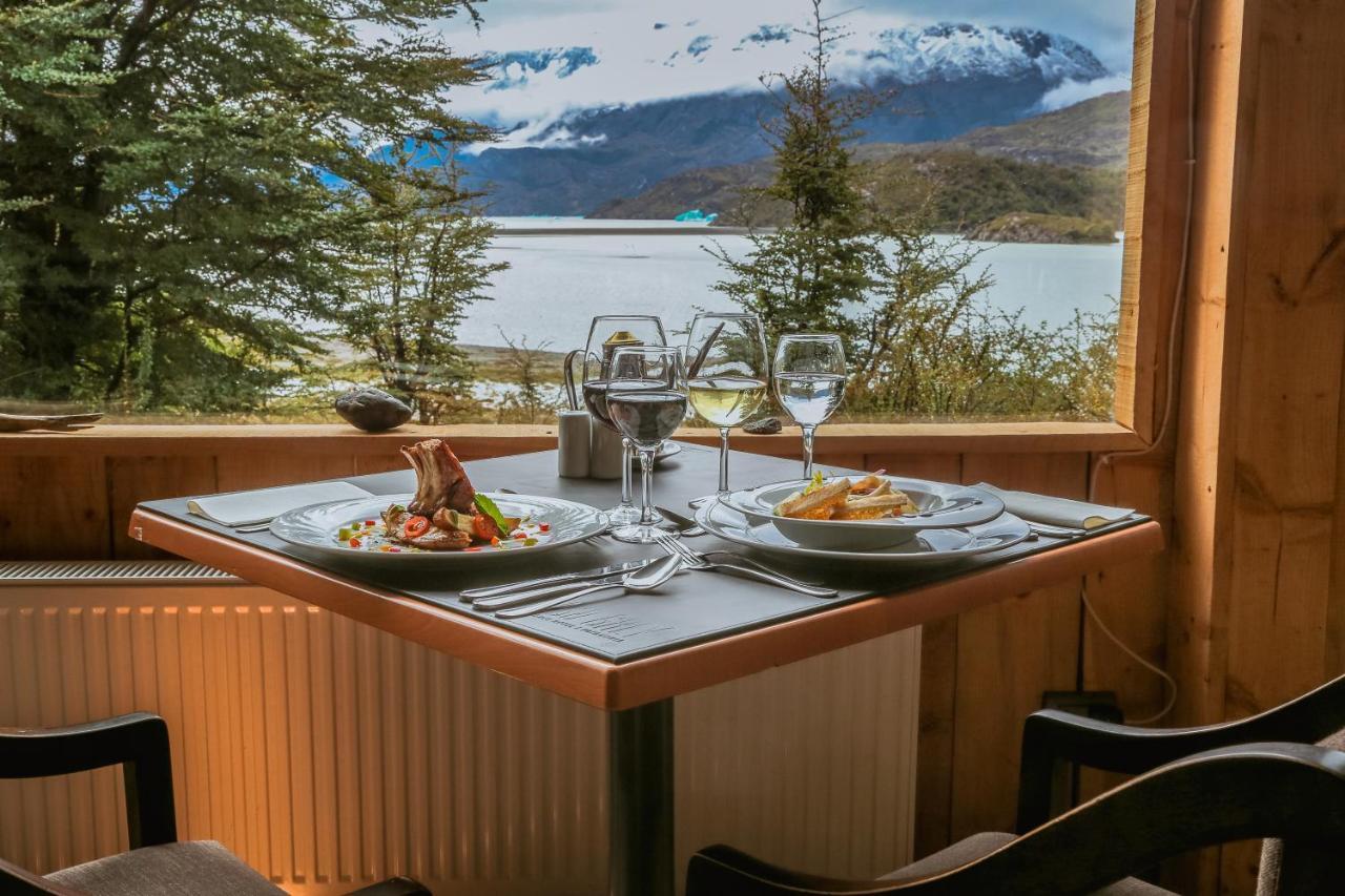 Hotel Lago Grey Torres del Paine National Park Exterior photo